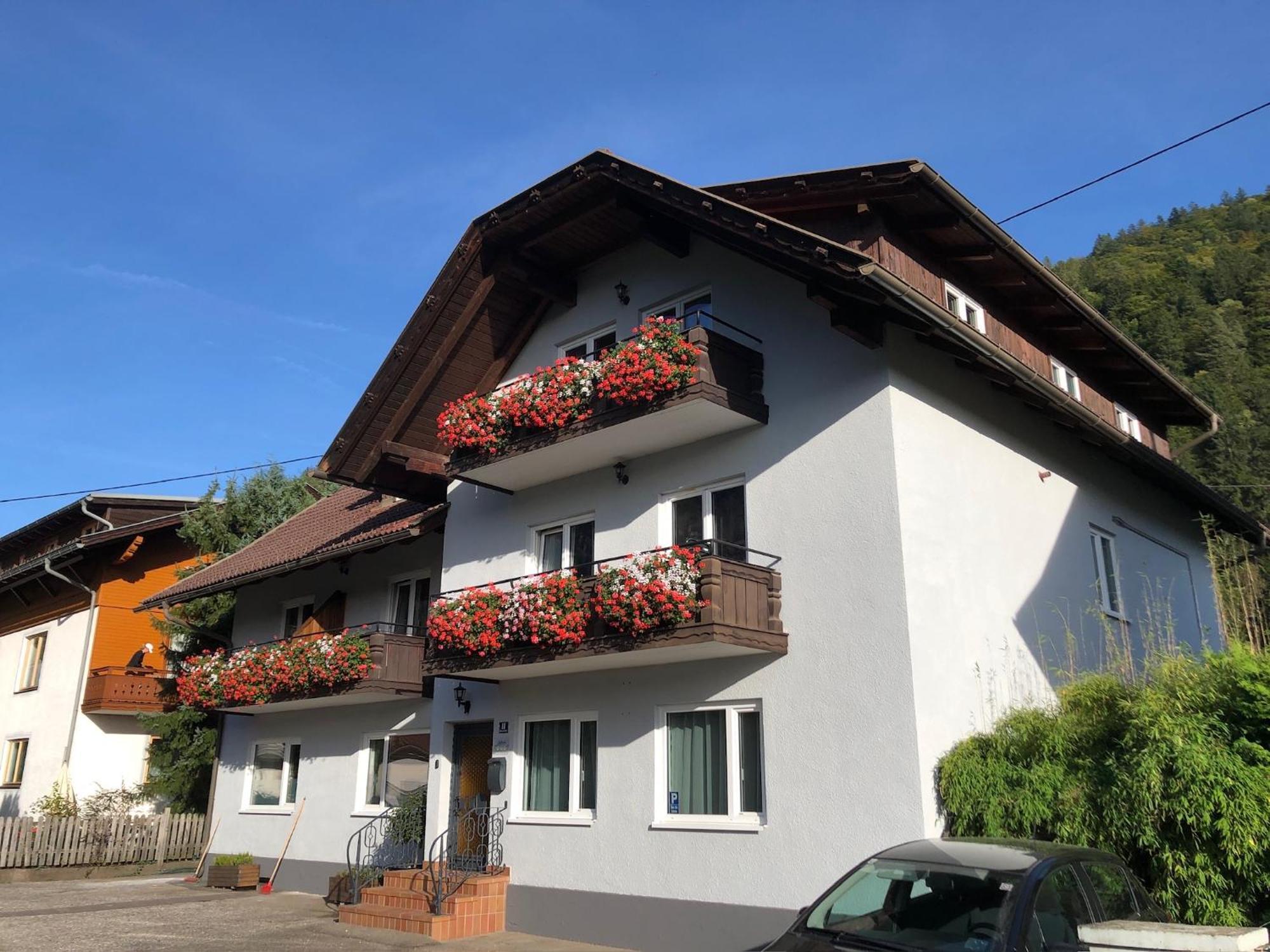 Appartement Brettljause Ferienhaus Fuenf Sinne Döbriach Exterior foto